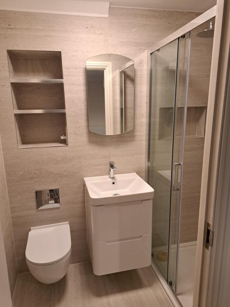 tabo bathroom design: Milton Keynes